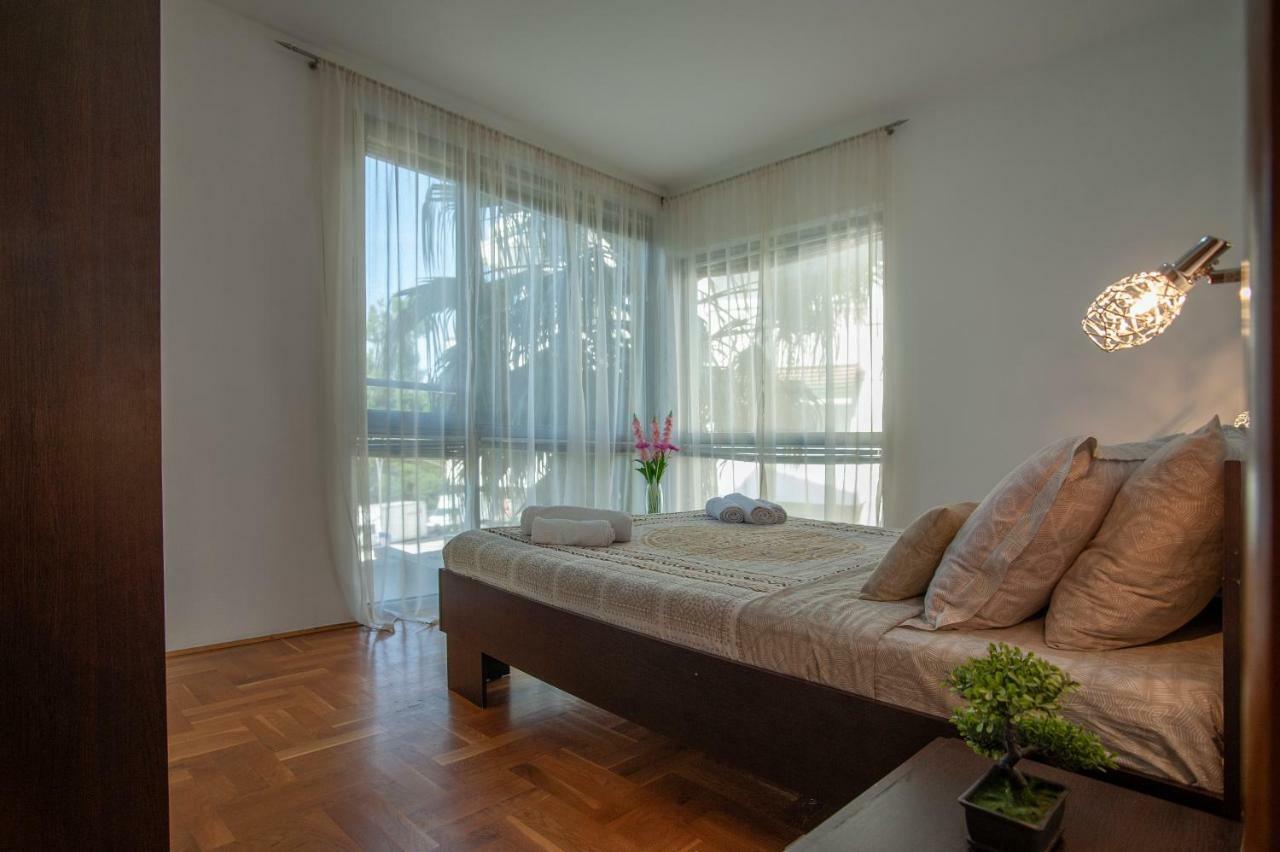 Dobrljanin Lux Apartment Budva Eksteriør bilde